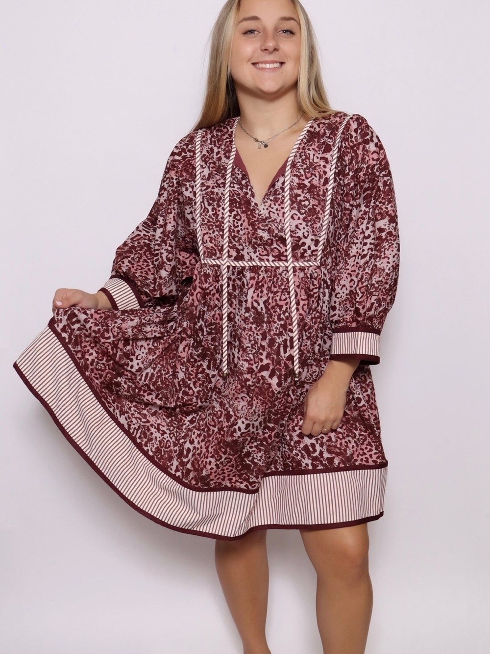 entro Burgundy and Cream Patterned Long Sleeve V-Neck Dress